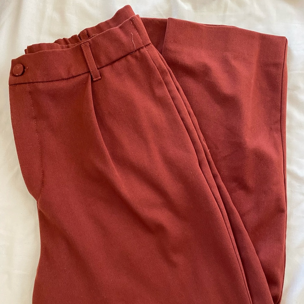 Teracotta trousers